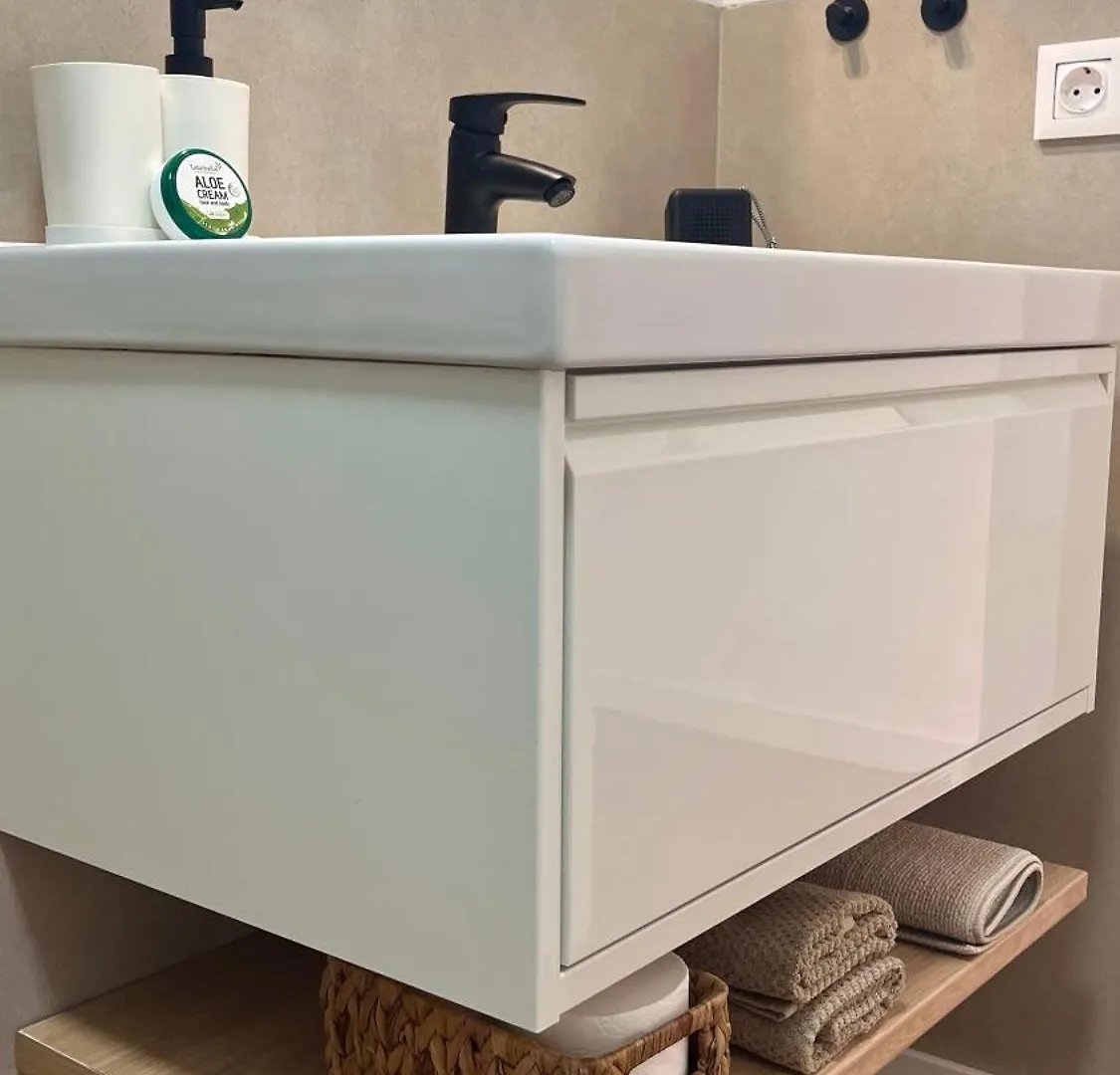 Anahata Homes Антигуа 0*,